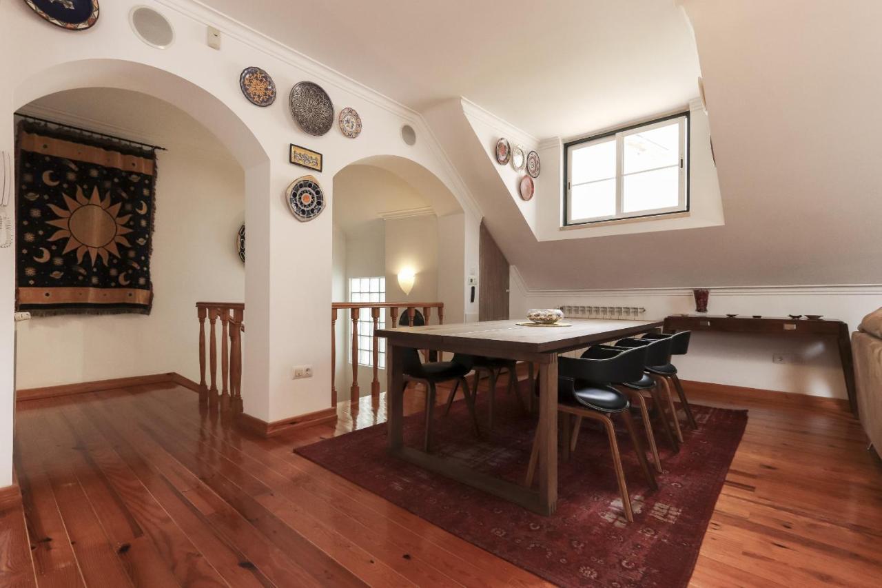 Grand Parliament Duplex By Homing Appartamento Lisbona